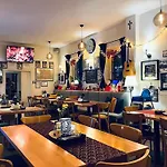 Karczma-koszwice Bed & Breakfast