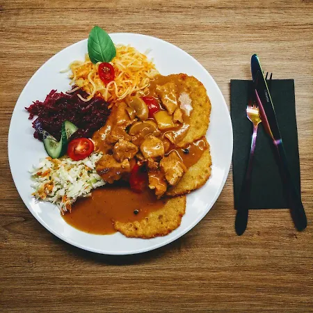 فندق مبيت وإفطار Karczma-koszwice Koszwice