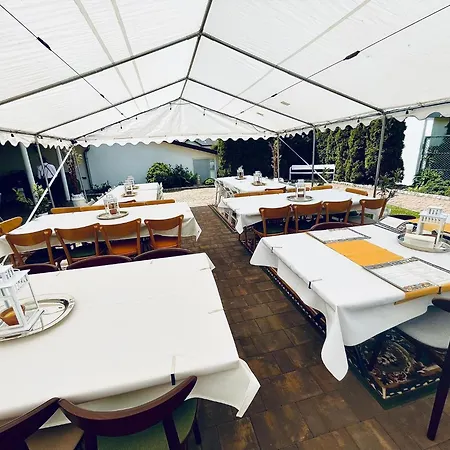 Karczma-koszwice Couette-café
