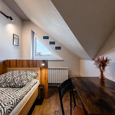 Couette-café Karczma-koszwice 3*