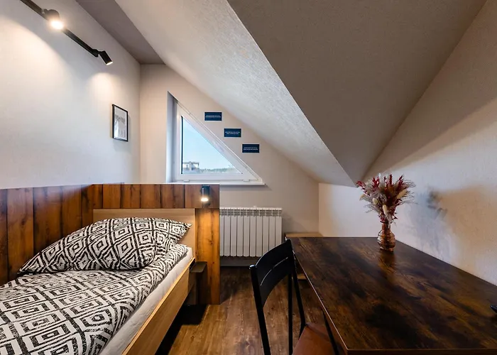 Bed and breakfast Karczma-koszwice 3*